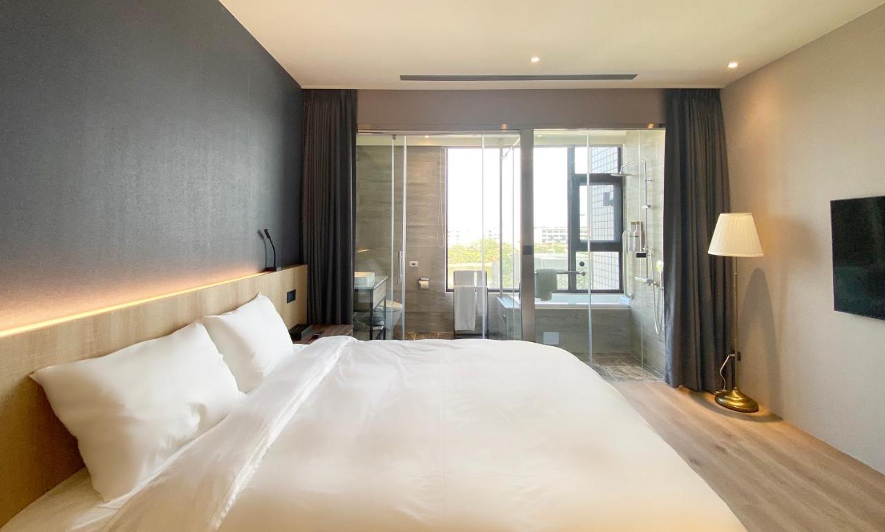 Alfar Hotel Taoyuan Extérieur photo