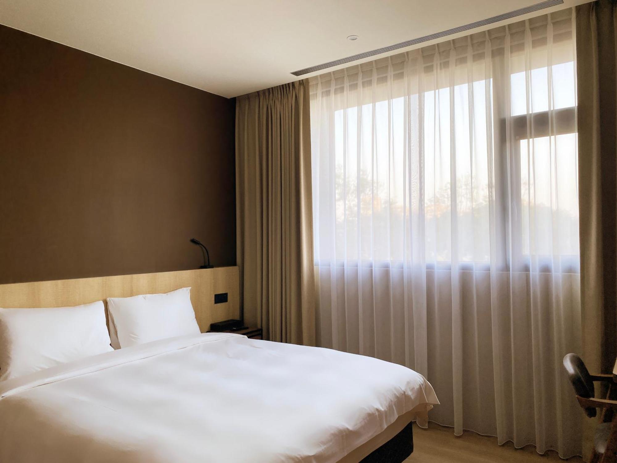 Alfar Hotel Taoyuan Chambre photo
