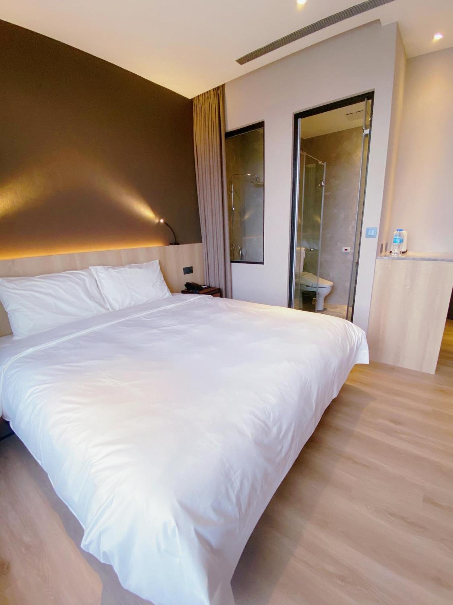 Alfar Hotel Taoyuan Chambre photo
